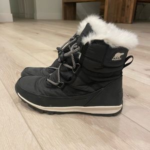 Sorel black boots